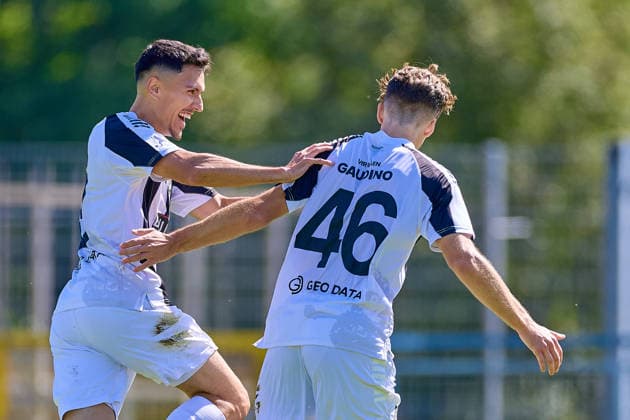 Jubel bei Dean Melo (VfR Aalen, 18) und Gianluca Gaudino (VfR Aalen, 46) ueber den Treffer, Tor zur 1:0 Fuehrung VfR Aalen vs. SV Eintracht-Trier, Fussball, Regionalliga Suedwest - Herren, 5. Spieltag, Spielzeit 2026 2027, 05.09.2026 VfR Aalen vs. SV Eintracht-Trier, Fussball, Regionalliga Suedwest - Herren, 5. Spieltag, Spielzeit 2026 2027, 05.09.2026 Aalen Copyright: xEibner-Pressefoto GeraldxOelze-dexStoppanyx EP_ODS