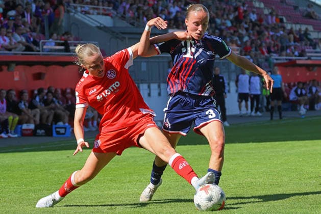 Mainz, Deutschland 05. September 2026: 1. BL Frauen - 2026 2027 - Sp. 3 - 1. FSV Mainz 05 gegen 1. FC Köln Im Bild: v. li. im Zweikampf Paula Flach (FSV) gegen Beke Sterner (1. FC). DFL DFB regulations prohibit any use of photographs as image sequences and or quasi-video Bruchwegstadion Rheinland - Pfalz *** Mainz, Germany September 5, 2026 Women s Bundesliga 2026–2027 Matchday 3: FSV Mainz 05 vs. 1. FC Köln Pictured from left: Paula Flach (FSV) in a tackle against Beke Sterner (1. FC). DFL and DFB regulations prohibit any use of photographs as image sequences and or quasi-video. Bruchwegstadion, Rhineland-Palatinate Copyright: xFotostandx xRacochax