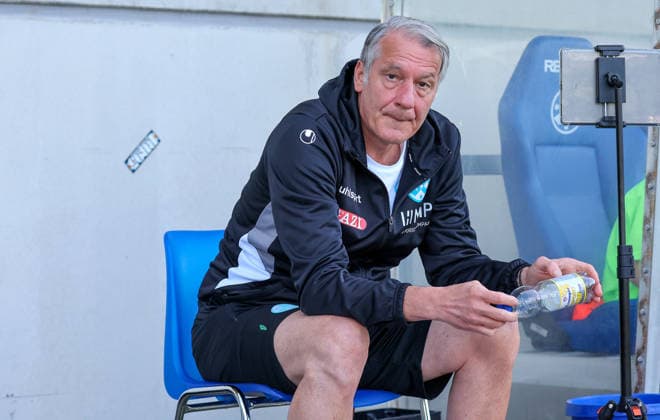 05.09.2026, Deutschland, Stuttgart, Fussball, Regionalliga Südwest, SV Stuttgarter Kickers vs. 1. FSV Mainz 05 II, Sportdirektor Lutz Siebrecht (Kickers)