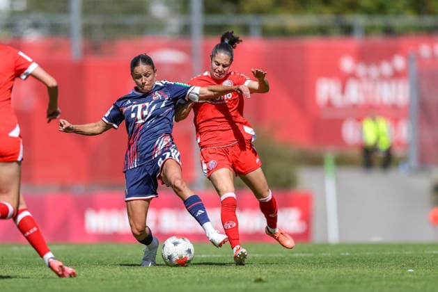 GER, Mainz, FSV Mainz 05 vs 1. FC Köln, Google Pixel Frauen Bundesliga, Fussball, DFB, Spielzeit 2026 2027, Bruchwegstadion, 3. Spieltag im Bild v.l.: Laura Feiersinger (FC Köln Frauen 27), Vital Kats (Mainz 05 Frauen 30) DFB DFL REGULATIONS PROHIBIT ANY USE OF PHOTOGRAPHS AS IMAGE SEQUENCES AND OR QUASI-VIDEO, 05.09.2026 *** GER, Mainz, FSV Mainz 05 vs. 1. FC Köln, Google Pixel Women s Bundesliga, Soccer, DFB, 2026–2027 Season, Bruchwegstadion, Matchday 3 in pictures: from left, Laura Feiersinger (FC Köln Women, 27), Vital Kats (Mainz 05 Women, 30). DFB and DFL regulations prohibit any use of photographs as image sequences and or quasi-video, September 5, 2026 Copyright: HMBxMedia HendrikxHamelau