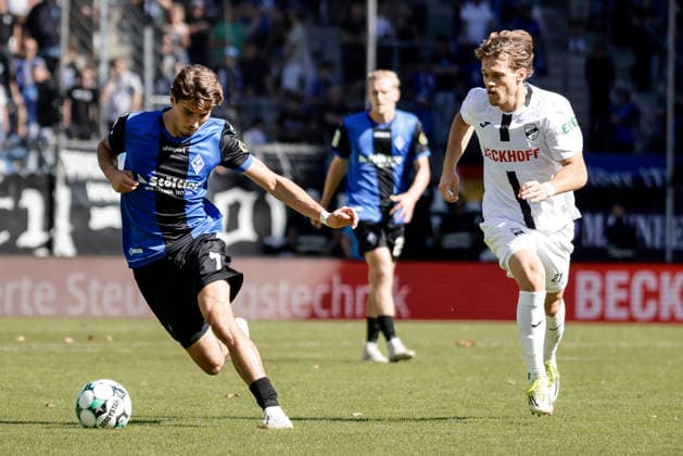 05.09.2026, xhettx, Fussball 3.Liga, SV Waldhof Mannheim - SC Verl v.l. Lovis Bierschenk (SV Waldhof Mannheim, 7) erläuft den Ball