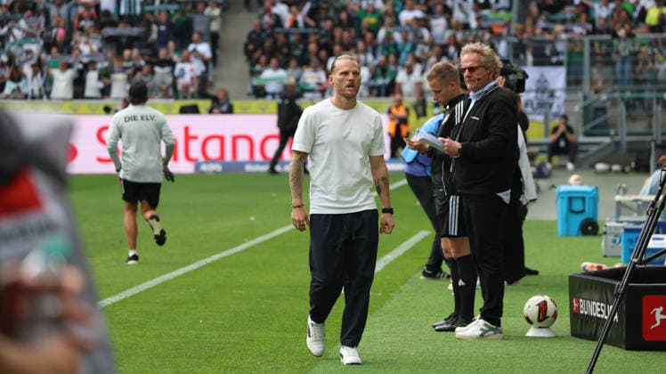 05.09.2026, xrekx, Fussball 1.Bundesliga, Borussia Moenchengladbach - SV Elversberg v.l. Eugen Polanski Trainer (Borussia Moenchengladbach) (DFL DFB REGULATIONS PROHIBIT ANY USE OF PHOTOGRAPHS as IMAGE SEQUENCES and or QUASI-VIDEO) Moenchengladbach *** September 5, 2026, xrekx, Soccer 1st Bundesliga, Borussia Mönchengladbach vs. SV Elversberg, Eugen Polanski, Coach of Borussia Mönchengladbach. DFL and DFB regulations prohibit any use of photographs as image sequences and or quasi-video. Mönchengladbach