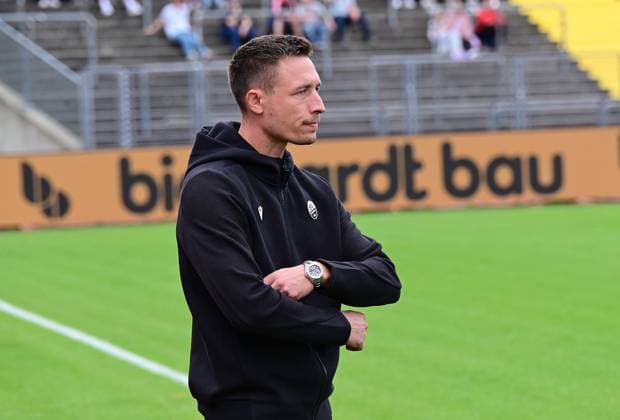 05.09.2026 xkhx Kassel, Auestadion Regionalliga Südwest Saison 2026 2027 KSV Hessen Kassel - SV Sandhausen Trainer Kevin Stotz (SV Sandhausen)