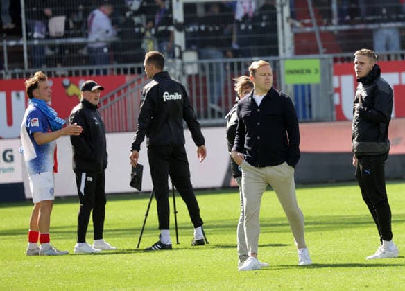 Olaf Rebbe Fussball, Herren, Saison 2026 2027, 2.BL, Holstein Stadion, Holstein Kiel gegen 1.FC Nuernberg, 2-2 DFL REGULATIONS PROHIBIT ANY USE OF PHOTOGRAPHS AS IMAGE SEQUENCES AND OR QUASI-VIDEO. *** Olaf Rebbe Soccer, Men s, 2026–2027 Season, 2nd Bundesliga, Holstein Stadium, Holstein Kiel vs. 1. FC Nuremberg, 2–2 DFL REGULATIONS PROHIBIT ANY USE OF PHOTOGRAPHS AS IMAGE SEQUENCES AND OR QUASI-VIDEO