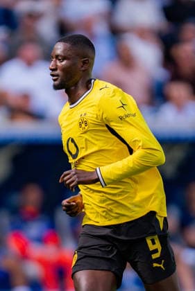 1. Bundesliga, 2. Spieltag, TSG 1899 Hoffenheim vs. Borussia Dortmund am 05.09.2026 Serhou Guirassy WICHTIGER HINWEIS: Gemäß den Vorgaben der DFL und des DFB ist es untersagt, in dem Stadion und oder vom Spiel angefertigte Fotoaufnahmen in Form von Sequenzbildern und oder videoähnlichen Fotostrecken zu verwerten bzw. verwerten zu lassen. *** Bundesliga 1, Matchday 2, TSG 1899 Hoffenheim vs. Borussia Dortmund on September 5, 2026, Serhou Guirassy IMPORTANT NOTICE: In accordance with DFL and DFB regulations, it is prohibited to use or allow the use of photographs taken in the stadium and or during the game in the form of sequential images and or video-like photo series Copyright: xBahhoxKarax