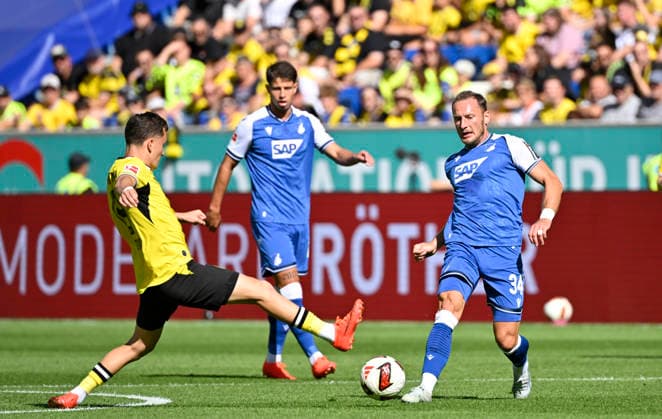 Zweikampf, Aktion Konstantinos Karetsas Borussia Dortmund BVB (19) gegen Vladimir Coufal TSG 1899 Hoffenheim (34) TSG 1899 Hoffenheim vs Borussia Dortmund BVB 05.09.2026 DFL REGULATIONS PROHIBIT ANY USE OF PHOTOGRAPHS AS IMAGE SEQUENCES AND OR QUASI-VIDEO TSG 1899 Hoffenheim vs Borussia Dortmund BVB *** Tackle, Action: Konstantinos Karetsas (Borussia Dortmund, BVB 19) vs. Vladimir Coufal (TSG 1899 Hoffenheim, 34) TSG 1899 Hoffenheim vs. Borussia Dortmund (BVB) September 5, 2026 DFL regulations prohibit any use of photographs as image sequences and or quasi-video. TSG 1899 Hoffenheim vs. Borussia Dortmund BVB