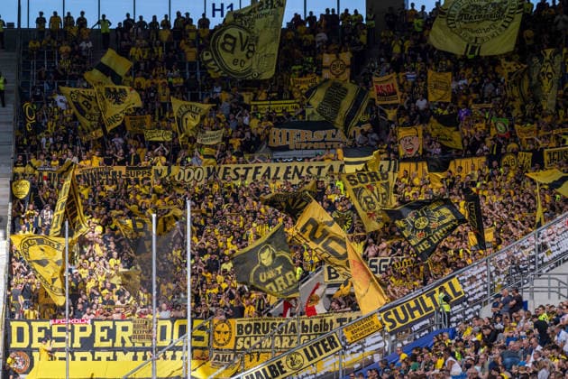 Die mitgereisten Fans des BVB. xettx, Deutschland, Sinsheim, 05.09.2026, Fussball, Bundesliga: TSG 1899 Hoffenheim vs Borussia Dortmund, Saison 2026 2027, 2. Spieltag, SNP Arena DFL DFB REGULATIONS PROHIBIT ANY USE OF PHOTOGRAPHS AS IMAGE SEQUENCES AND OR QUASI-VIDEO. *** BVB xettx fans who traveled with the team, Germany, Sinsheim, September 5, 2026, soccer, Bundesliga: TSG 1899 Hoffenheim vs. Borussia Dortmund, 2026–2027 season, Matchday 2, SNP Arena. DFL and DFB regulations prohibit any use of photographs as image sequences and or quasi-video.