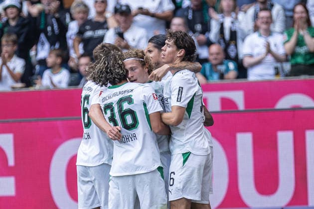 Fussball Bundesliga, Borussia Mönchengladbach vs. SV Elversberg, 05.09.2026 Gladbacher Jubel nach dem 1:0 durch Hugo Bolin (Borussia Mönchengladbach 38) -- Fussball Bundesliga, Borussia Mönchengladbach vs. SV Elversberg, 05.09.2026, ista Borussia Park, Mönchengladbach -- DFL REGULATIONS PROHIBIT ANY USE OF PHOTOGRAPHS AS IMAGE SEQUENCES AND OR Q‹UASI-VIDEO. *** German Bundesliga, Borussia Mönchengladbach vs. SV Elversberg, September 5, 2026: Gladbach celebrates after Hugo Bolin s 1-0 goal. Borussia Mönchengladbach 38 German Bundesliga, Borussia Mönchengladbach vs. SV Elversberg, September 5, 2026, ista Borussia Park, Mönchengladbach DFL REGULATIONS PROHIBIT ANY USE OF PHOTOGRAPHS AS IMAGE SEQUENCES AND OR QUASI-VIDEO Copyright: xBEAUTIFULxSPORTS Derixx