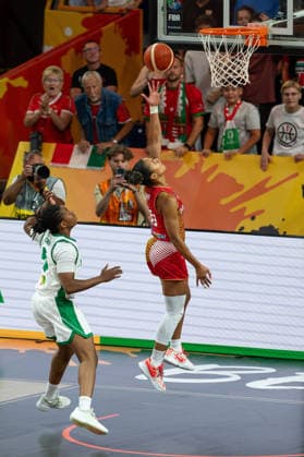 Nina Aho (Ungarn, 10) beim Korbleger, GER, Nigeria vs. Ungarn, Basketball, FIBA Women s World Cup 2026, Gruppenphase, Spieltag 2, 05.09.2026 GER, Nigeria vs. Ungarn, Basketball, FIBA Women s World Cup 2026, Gruppenphase, Spieltag 2, 05.09.2026 Berlin Copyright: xEibner-Pressefoto MaxxVincenx EP_MVN