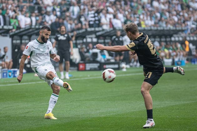 Fussball Bundesliga, Borussia Mönchengladbach vs. SV Elversberg, 05.09.2026 Franck Honorat (Borussia Mönchengladbach 9) und Lasse Günther (SV Elversberg 21) -- Fussball Bundesliga, Borussia Mönchengladbach vs. SV Elversberg, 05.09.2026, ista Borussia Park, Mönchengladbach -- DFL REGULATIONS PROHIBIT ANY USE OF PHOTOGRAPHS AS IMAGE SEQUENCES AND OR Q‹UASI-VIDEO. *** German Bundesliga, Borussia Mönchengladbach vs. SV Elversberg, September 5, 2026 Franck Honorat (Borussia Mönchengladbach) 9 and Lasse Günther (SV Elversberg) 21 German Bundesliga, Borussia Mönchengladbach vs. SV Elversberg, September 5, 2026, ista Borussia Park, Mönchengladbach DFL REGULATIONS PROHIBIT ANY USE OF PHOTOGRAPHS AS IMAGE SEQUENCES AND OR QUASI-VIDEO Copyright: xBEAUTIFULxSPORTS Derixx