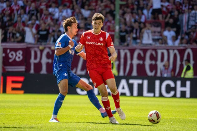 05.09.2026, xdaymx, Fussball 2.Bundesliga, 1.FC Kaiserslautern - SV Darmstadt 98. vl. Milan Smit (Darmstadt 98) und Jacob Rasmussen (1.FC Kaiserslautern) im Zweikampf Kaiserslautern *** September 5, 2026, xdaymx, Soccer, 2. Bundesliga, 1. FC Kaiserslautern vs. SV Darmstadt 98: Milan Smit (Darmstadt 98) and Jacob Rasmussen (1. FC Kaiserslautern) in a tackle, Kaiserslautern