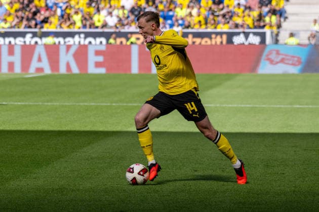 Maximilian Beier (Borussia Dortmund). xettx, Deutschland, Sinsheim, 05.09.2026, Fussball, Bundesliga: TSG 1899 Hoffenheim vs Borussia Dortmund, Saison 2026 2027, 2. Spieltag, SNP Arena DFL DFB REGULATIONS PROHIBIT ANY USE OF PHOTOGRAPHS AS IMAGE SEQUENCES AND OR QUASI-VIDEO. *** Maximilian Beier Borussia Dortmund xettx, Germany, Sinsheim, September 5, 2026, Soccer, Bundesliga TSG 1899 Hoffenheim vs. Borussia Dortmund, 2026–2027 Season, Matchday 2, SNP Arena. DFL and DFB regulations prohibit any use of photographs as image sequences and or quasi-video.