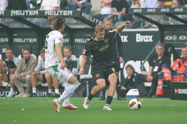 05.09.2026, Fussball, Herren, 1. Bundesliga, Saison 2026 2027, Borussia Mönchengladbach - SV 07 Elversberg, Lasse Günther (SV 07 Elversberg), Ko Itakura (Borussia Mönchengladbach) Mönchengladbach Ista-Borussia-Park Nordrhein-Westfalen Deutschland (DEU) *** September 5, 2026, Soccer, Men s, 1. Bundesliga, 2026–2027 season, Borussia Mönchengladbach vs. SV 07 Elversberg, Lasse Günther (SV 07 Elversberg), Ko Itakura (Borussia Mönchengladbach), Mönchengladbach, Borussia Park, North Rhine-Westphalia, Germany (DEU) Copyright: xSebastianxBachx