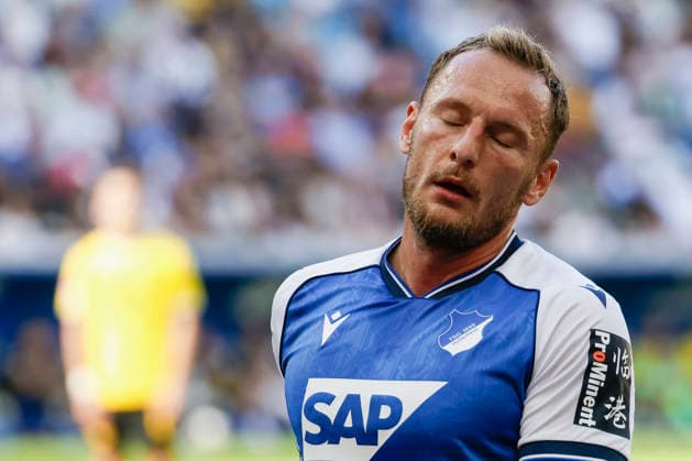 Im Bild: Enttaeuschung bei Vladimir Coufal (TSG 1899 Hoffenheim, 34) 05.09.2026, TSG 1899 Hoffenheim - Borussia Dortmund, 1. Bundesliga, 2. Spieltag, Deutschland, Sinsheim, SNP Arena, DFL REGULATIONS PROHIBIT ANY USE OF PHOTOGRAPHS AS IMAGE SEQUENCES AND OR QUASI-VIDEO. *** Pictured: Vladimir Coufal of TSG 1899 Hoffenheim looks disappointed, May 9, 2026, TSG 1899 Hoffenheim vs. Borussia Dortmund, Bundesliga 1, Matchday 2, Germany, Sinsheim, SNP Arena, DFL regulations prohibit any use of photographs as image sequences and or quasi-video Copyright: HMBxMedia xJulienxBecker