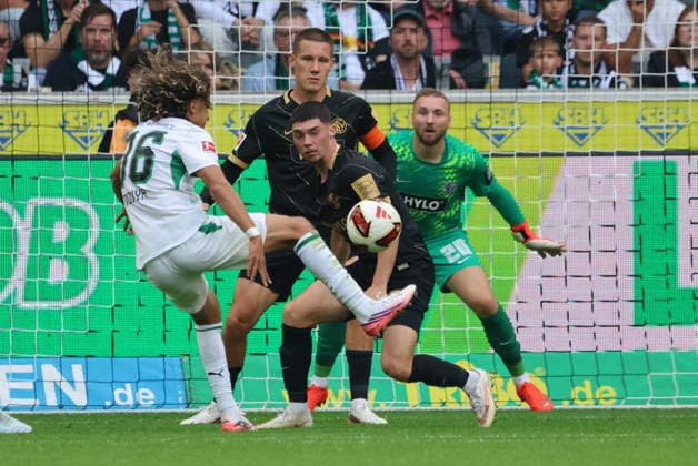 05.09.2026, Fussball, Herren, 1. Bundesliga, Saison 2026 2027, Borussia Mönchengladbach - SV 07 Elversberg, Wael Mohya (Borussia Mönchengladbach), Felix Keidel (SV 07 Elversberg), Lukas Pinckert (SV 07 Elversberg) Mönchengladbach Ista-Borussia-Park Nordrhein-Westfalen Deutschland (DEU) *** September 5, 2026, Soccer, Men s, Bundesliga 1, 2026–2027 Season, Borussia Mönchengladbach vs. SV 07 Elversberg, Wael Mohya (Borussia Mönchengladbach), Felix Keidel (SV 07 Elversberg), Lukas Pinckert (SV 07 Elversberg), Mönchengladbach, Ista, Borussia Park, North Rhine-Westphalia, Germany, DEU Copyright: xSebastianxBachx