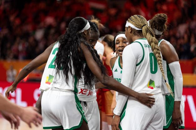 nigerianische Mannschaft beim Huddle, Victoria Macaulay (Nigeria, 25), Ezinne Kalu (Nigeria, 23), Amy Okonkwo (Nigeria, 00), GER, Nigeria vs. Ungarn, Basketball, FIBA Women s World Cup 2026, Gruppenphase, Spieltag 2, 05.09.2026 GER, Nigeria vs. Ungarn, Basketball, FIBA Women s World Cup 2026, Gruppenphase, Spieltag 2, 05.09.2026 Berlin Copyright: xEibner-Pressefoto MaxxVincenx EP_MVN