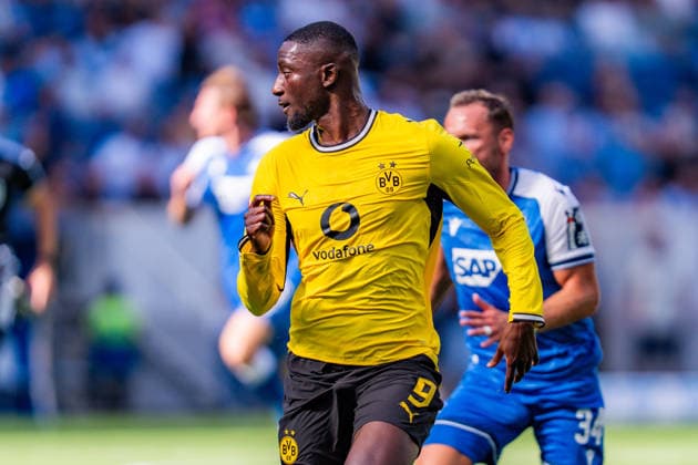 1. Bundesliga, 2. Spieltag, TSG 1899 Hoffenheim vs. Borussia Dortmund am 05.09.2026 Serhou Guirassy WICHTIGER HINWEIS: Gemäß den Vorgaben der DFL und des DFB ist es untersagt, in dem Stadion und oder vom Spiel angefertigte Fotoaufnahmen in Form von Sequenzbildern und oder videoähnlichen Fotostrecken zu verwerten bzw. verwerten zu lassen. *** Bundesliga 1, Matchday 2, TSG 1899 Hoffenheim vs. Borussia Dortmund on September 5, 2026, Serhou Guirassy IMPORTANT NOTICE: In accordance with DFL and DFB regulations, it is prohibited to use or allow the use of photographs taken in the stadium and or during the game in the form of sequential images and or video-like photo series Copyright: xBahhoxKarax