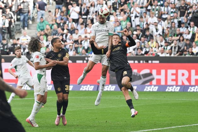 Tim Kleindienst (Borussia Moenchengladbach), li., im Kopfballduell gegen Lukas Pinckert (SV Elversberg) 05.09.2026, Fussball 1. Bundesliga, Saison 2026 2027, 2. Spieltag, Borussia Mönchengladbach - SV Elversberg DFL regulations prohibit any use of photographs as image sequences and or quasi-video Moenchengladbach Ista-Borussia-Park Nordrhein Westfalen Deutschland *** Tim Kleindienst of Borussia Mönchengladbach (left) in a header duel against Lukas Pinckert of SV Elversberg, September 5, 2026; Soccer, 1. Bundesliga, 2026–2027 season, Matchday 2, Borussia Mönchengladbach vs. SV Elversberg. DFL regulations prohibit any use of photographs as image sequences and or quasi-video. Mönchengladbach, Ista, Borussia Park, North Rhine-Westphalia, Germany Team2