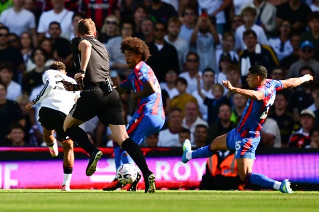 Fulham v Crystal Palace, Premier League GOAL Fulham midfielder Josh King (24) scores a goal from open play 1-0 during the Premier League match between Fulham and Crystal Palace at Craven Cottage, London, UK on 5 September 2026. London Craven Cottage Greater London UK Editorial use only DataCo restrictions apply See www.football-dataco.com , Copyright: xDennisxGoodwinx PSI-24838-0026