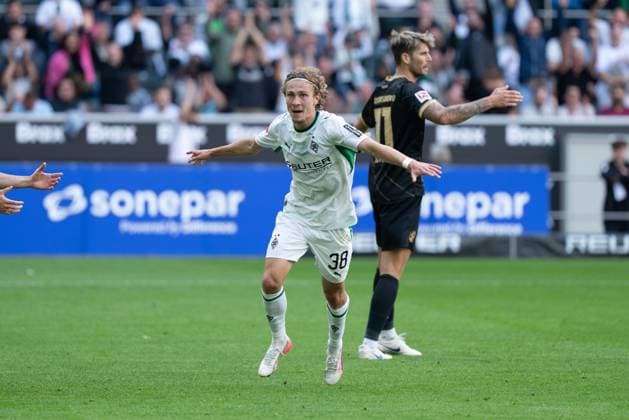 Ko Itakura of Borussia Monchengladbach in action during the Bundesliga match between Borussia Monchengladbach and SV Elversberg at ista-Borussia-Park on September 5, 2026 in Monchengladbach, Germany. Hugo bolin of Borussia Monchengladbach celebrate after scoring during the Bundesliga match between Borussia Monchengladbach and SV Elversberg at ista-Borussia-Park on September 5, 2026 in Monchengladbach, Germany. Monchengladbach ista-Borussia-Park North Rhine-Westphalia Germany Copyright: xTaiseixIwamotox