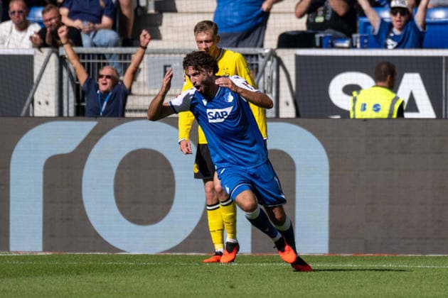 Torjubel des Torschützen Leon Avdullahu (TSG 1899 Hoffenheim). xettx, Deutschland, Sinsheim, 05.09.2026, Fussball, Bundesliga: TSG 1899 Hoffenheim vs Borussia Dortmund, Saison 2026 2027, 2. Spieltag, SNP Arena DFL DFB REGULATIONS PROHIBIT ANY USE OF PHOTOGRAPHS AS IMAGE SEQUENCES AND OR QUASI-VIDEO. *** Goal celebration by goal scorer Leon Avdullahu, TSG 1899 Hoffenheim, Germany, Sinsheim, September 5, 2026, Soccer, Bundesliga: TSG 1899 Hoffenheim vs. Borussia Dortmund, 2026–2027 season, Matchday 2, SNP Arena. DFL and DFB regulations prohibit any use of photographs as image sequences and or quasi-video.