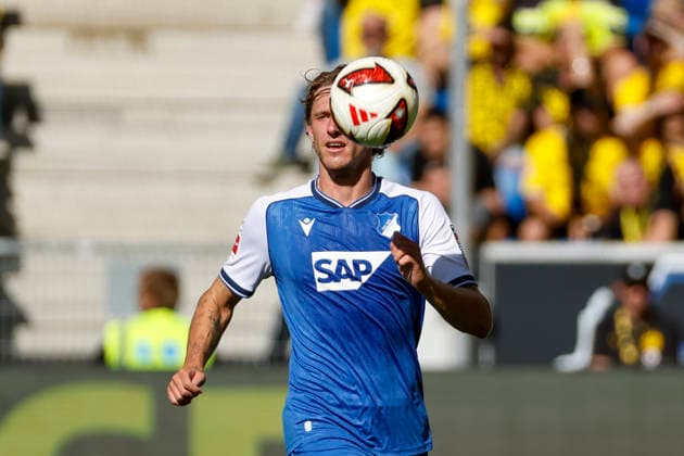 Wouter Burger (TSG Hoffenheim, 18) am Ball , Deutschland, Fussball, 1. Bundesliga, 2.Spieltag, 2026 2027, TSG Hoffenheim vs. Borussia Dortmund, 05.09.2026, Sinsheim SNP Arena Deutschland *** Wouter Burger, TSG Hoffenheim, 18 on the ball, Germany, soccer, Bundesliga 1, Matchday 2, 2026–2027, TSG Hoffenheim vs. Borussia Dortmund, September 5, 2026, Sinsheim SNP Arena, Germany Copyright: xGrantxHubbsx