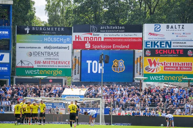Deutschland: Fussball, 3. Liga, 4. Spieltag, Hänsch-Arena, SV Meppen vs. 1. FC Saarbrücken: Jubel zum 0:2 von Saarbrücken, Torschütze Florian Pick (1. FC Saarbrücken, 20) Copyright: xMichelxWittex
