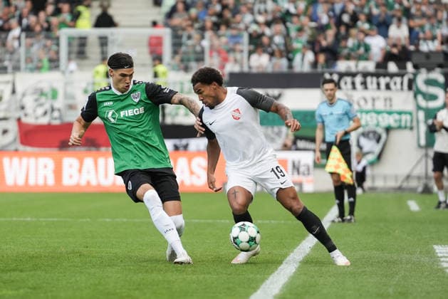 Deutschland: 3. Liga 2026 2027 4. Spieltag, SC Preußen Münster vs TSV Havelse, Samstag, 05.09.2026 LVM-Preußenstadion (Münster, Nordrhein-Westfalen, Deutschland) im Zweikampf Antonio Tikvic (SC Preußen Münster, 4) Eric Voufack (TSV Havelse, 19) Copyright: xMerlexKölkingx