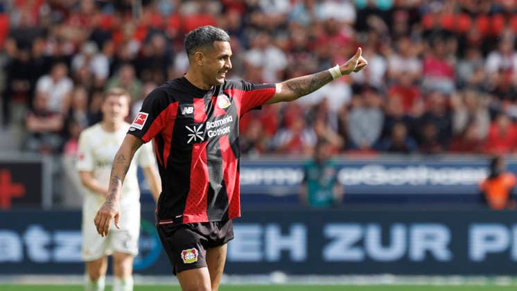 LEVERKUSEN, GERMANY - SEPTEMBER 5, 2026: Facundo Medina (Bayer 04 Leverkusen, 2) gestures during the German Bundesliga match on gameday 2 between Bayer 04 Leverkusen vs. 1. FC Union Berlin at BayArena on September 5, 2026 in Leverkusen, Germany. DFL REGULATIONS PROHIBIT ANY USE OF PHOTOGRAPHS AS IMAGE SEQUENCES AND OR QUASI-VIDEO. Northrhine-Westphalia Germany Copyright: xAxelxKohringx