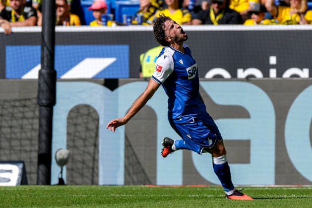 Torschütze Leon Avdullahu (Hoffenheim, 7), Spieler der TSG 1899 Hoffenheim, jubelt über das Tor zum 1:0, Jubel, jubeln, Torjubel, Torerfolg, celebrate the goal, goal, celebration, jubelt ueber das Tor, Freuen, Freude, freut sich, optimistisch, positiv, Spielszene, Highlight, Einzelbild, Einzelfoto, Aktion, Action, 05.09.2026, Sinsheim (Deutschland), Fussball, Bundesliga, TSG 1899 Hoffenheim - Borussia Dortmund, DFB DFL REGULATIONS PROHIBIT ANY USE OF PHOTOGRAPHS AS IMAGE SEQUENCES AND OR QUASI-VIDEO. *** Goal scorer Leon Avdullahu Hoffenheim, 7, a player for TSG 1899 Hoffenheim, celebrates the 1-0 goal, Celebration, cheering, goal celebration, goal scored, celebrate the goal, goal, celebration, celebrating the goal, joy, happiness, happy, optimistic, positive, game scene, highlight, single frame, single photo, action, 05 09 2026, Sinsheim, Germany, soccer, Bundesliga, TSG 1899 Hoffenheim vs. Borussia Dortmund, DFB and DFL regulations prohibit any use of photographs as image sequences and or quasi-video xozx