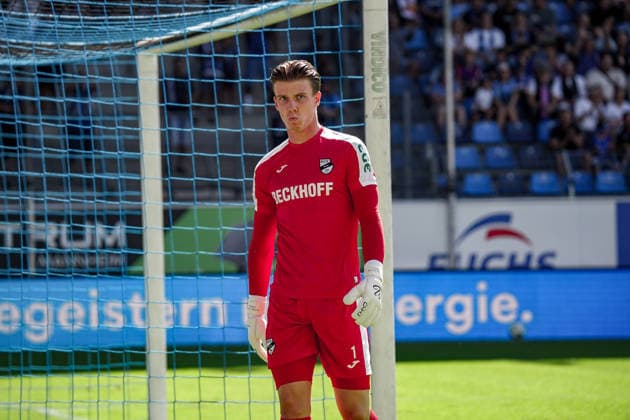 Deutschland: Fussball Saison 2026 2027 , 3. Liga , 4. Spieltag , SV Waldhof Mannheim 07 vs. SC Verl - Carl-Benz-Stadion (Mannheim) : Timo Schlieck (SC Verl, 1) Mimik, Gesichtsausdruck, Emotion Mannheim Carl-Benz-Stadion Deutschland Germany Copyright: xBennetxLongx