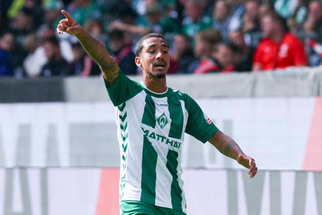 Arthur (Werder Bremen) gestikuliert waehrend des Spiels der 1. Bundesliga zwischen SV Werder Bremen und RB Leipzig, Weserstadion am 05. September 2026 in Bremen, Deutschland. (Foto von Marco Steinbrenner DeFodi Images) +++ Arthur (Werder Bremen) gestures during the Bundesliga match between SV Werder Bremen and RB Leipzig at Weserstadion on September 5, 2026 in Bremen, Germany. (Photo by Marco Steinbrenner DeFodi Images) DFB DFL REGULATIONS PROHIBIT ANY USE OF PHOTOGRAPHS AS IMAGE SEQUENCES AND OR QUASI-VIDEO. (Photo by Marco Steinbrenner DeFodi Images) - *** Arthur Werder Bremen gestures during the Bundesliga 1 match between SV Werder Bremen and RB Leipzig at Weserstadion on September 5, 2026, in Bremen, Germany. Photo by Marco Steinbrenner, DeFodi Images. Arthur Werder Bremen gestures during the Bundesliga match between SV Werder Bremen and RB Leipzig at Weserstadion on September 5, 2026 in Bremen, Germany. Photo by Marco Steinbrenner, DeFodi Images. DFB and DFL regulations prohibit any use of photographs as image sequences and or quasi-video. Photo by Marco Steinbrenner, DeFodi Images.
