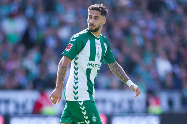 Ludovit Reis (Werder Bremen) schaut waehrend des Spiels der 1. Bundesliga zwischen SV Werder Bremen und RB Leipzig, Weserstadion am 05. September 2026 in Bremen, Deutschland. (Foto von Marco Steinbrenner DeFodi Images) +++ Ludovit Reis (Werder Bremen) looks on during the Bundesliga match between SV Werder Bremen and RB Leipzig at Weserstadion on September 5, 2026 in Bremen, Germany. (Photo by Marco Steinbrenner DeFodi Images) DFB DFL REGULATIONS PROHIBIT ANY USE OF PHOTOGRAPHS AS IMAGE SEQUENCES AND OR QUASI-VIDEO. (Photo by Marco Steinbrenner DeFodi Images) - *** Ludovit Reis of Werder Bremen watches during the Bundesliga match between SV Werder Bremen and RB Leipzig at Weserstadion on September 5, 2026, in Bremen, Germany. Photo by Marco Steinbrenner, DeFodi Images. Ludovit Reis of Werder Bremen looks on during the Bundesliga match between SV Werder Bremen and RB Leipzig at Weserstadion on September 5, 2026 in Bremen, Germany. Photo by Marco Steinbrenner, DeFodi Images. DFB and DFL regulations prohibit any use of photographs as image sequences and or quasi-video. Photo by Marco Steinbrenner, DeFodi Images.