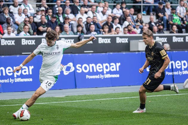 Fussball Bundesliga, Borussia Mönchengladbach vs. SV Elversberg, 05.09.2026 Philipp Sander (Borussia Mönchengladbach 16) und Lasse Günther (SV Elversberg 21) -- Fussball Bundesliga, Borussia Mönchengladbach vs. SV Elversberg, 05.09.2026, ista Borussia Park, Mönchengladbach -- DFL REGULATIONS PROHIBIT ANY USE OF PHOTOGRAPHS AS IMAGE SEQUENCES AND OR Q‹UASI-VIDEO. *** German Bundesliga, Borussia Mönchengladbach vs. SV Elversberg, September 5, 2026 Philipp Sander (Borussia Mönchengladbach, 16) and Lasse Günther (SV Elversberg, 21) German Bundesliga, Borussia Mönchengladbach vs. SV Elversberg, September 5, 2026, ista Borussia Park, Mönchengladbach DFL REGULATIONS PROHIBIT ANY USE OF PHOTOGRAPHS AS IMAGE SEQUENCES AND OR QUASI-VIDEO Copyright: xBEAUTIFULxSPORTS Derixx