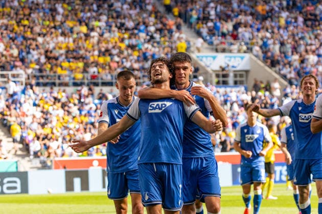 05.09.26 TSG Hoffenheim - Borussia Dortmund Deutschland, Sinsheim, 05.09.2026, Fussball, Bundesliga, Saison 2026 2027, TSG Hoffenheim - Borussia Dortmund: Leon Avdullahu (TSG Hoffenheim); Jubel Tor 1:0 Avdullahu. *** 05 09 26 TSG Hoffenheim Borussia Dortmund Germany, Sinsheim, 05 09 2026, Soccer, Bundesliga, 2026–2027 season, TSG Hoffenheim vs. Borussia Dortmund: Leon Avdullahu (TSG Hoffenheim) celebrates the goal (1–0) by Avdullahu