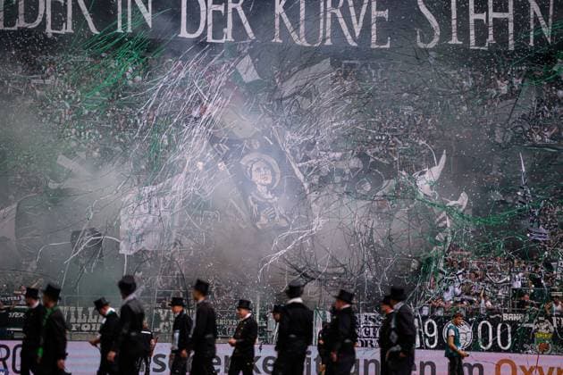 MOENCHENGLADBACH, GERMANY - 5 SEPTEMBER, 2026: - The 1.Bundesliga match Borussia Moenchengladbach vs. SV Elversberg at Borussia-Park.  Copyright: xVitaliixKliuievx
