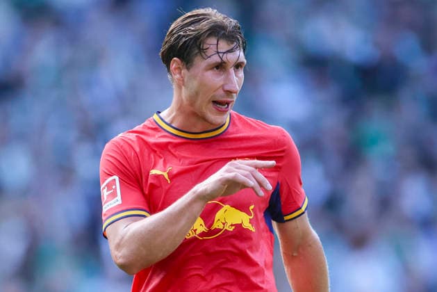 Willi Orban (RB Leipzig) gestikuliert waehrend des Spiels der 1. Bundesliga zwischen SV Werder Bremen und RB Leipzig, Weserstadion am 05. September 2026 in Bremen, Deutschland. (Foto von Marco Steinbrenner DeFodi Images) +++ Willi Orban (RB Leipzig) gestures during the Bundesliga match between SV Werder Bremen and RB Leipzig at Weserstadion on September 5, 2026 in Bremen, Germany. (Photo by Marco Steinbrenner DeFodi Images) DFB DFL REGULATIONS PROHIBIT ANY USE OF PHOTOGRAPHS AS IMAGE SEQUENCES AND OR QUASI-VIDEO. (Photo by Marco Steinbrenner DeFodi Images) - *** Willi Orban of RB Leipzig gestures during the Bundesliga match between SV Werder Bremen and RB Leipzig at Weserstadion on September 5, 2026, in Bremen, Germany. Photo by Marco Steinbrenner, DeFodi Images. Willi Orban of RB Leipzig gestures during the Bundesliga match between SV Werder Bremen and RB Leipzig at Weserstadion on September 5, 2026 in Bremen, Germany. Photo by Marco Steinbrenner, DeFodi Images. DFB and DFL regulations prohibit any use of photographs as image sequences and or quasi-video. Photo by Marco Steinbrenner, DeFodi Images.
