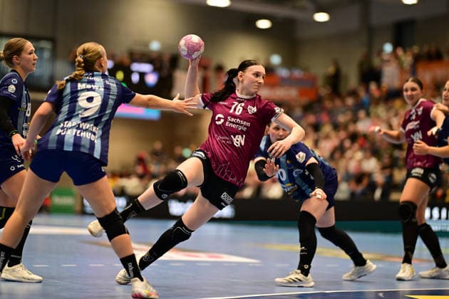 Handball I Frauen I Saison 2026-2027 I Bundesliga I 2. Spieltag I Buxtehuder SV - HC Leipzig I 05.09.2026 Wurf Lisa Lammich (76, HC Leipzig) Buxtehude Halle Nord (Neu) Niedersachsen Deutschland Copyright: xLobeca FelixxWeißbergx