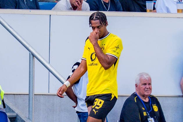 1. Bundesliga, 2. Spieltag, TSG 1899 Hoffenheim vs. Borussia Dortmund am 05.09.2026 Filippo Mane mit einer Verletzung und Auswechselung verletzt sich WICHTIGER HINWEIS: Gemäß den Vorgaben der DFL und des DFB ist es untersagt, in dem Stadion und oder vom Spiel angefertigte Fotoaufnahmen in Form von Sequenzbildern und oder videoähnlichen Fotostrecken zu verwerten bzw. verwerten zu lassen. *** Bundesliga 1, Matchday 2, TSG 1899 Hoffenheim vs. Borussia Dortmund on September 5, 2026. Filippo Mane was injured and substituted. IMPORTANT NOTICE: In accordance with DFL and DFB regulations, it is prohibited to use or allow the use of photographs taken in the stadium and or during the game in the form of image sequences and or video-like photo galleries Copyright: xBahhoxKarax