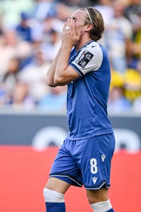 Patrick Wimmer (TSG 1899 Hoffenheim) enttaeusscht waehrend des spiels der 1. Bundesliga zwischen TSG Hoffenheim und Borussia Dortmund, SNP Arena am 05. September 2026 in Sinsheim, Deutschland. (Foto von Harry Langer DeFodi Images) +++ Patrick Wimmer (TSG 1899 Hoffenheim) looks dejected during the Bundesliga match between TSG Hoffenheim and Borussia Dortmund at SNP Arena on September 5, 2026 in Sinsheim, Germany. (Photo by Harry Langer DeFodi Images) DFB DFL REGULATIONS PROHIBIT ANY USE OF PHOTOGRAPHS AS IMAGE SEQUENCES AND OR QUASI-VIDEO. (Photo by Harry Langer DeFodi Images) DFB DFL REGULATIONS PROHIBIT ANY USE OF PHOTOGRAPHS AS IMAGE SEQUENCES AND OR QUASI-VIDEO. - *** Patrick Wimmer of TSG 1899 Hoffenheim looks dejected during the Bundesliga match between TSG Hoffenheim and Borussia Dortmund, at SNP Arena on September 5, 2026, in Sinsheim, Germany. Photo by Harry Langer, DeFodi Images. Patrick Wimmer of TSG 1899 Hoffenheim looks dejected during the Bundesliga match between TSG Hoffenheim and Borussia Dortmund at SNP Arena on September 5, 2026 in Sinsheim, Germany. Photo by Harry Langer, DeFodi Images. DFB and DFL regulations prohibit any use of photographs as image sequences and or quasi-video. Photo by Harry Langer, DeFodi Images. DFB and DFL regulations prohibit any use of photographs as iMASEQUENCES AND OR QUASI-VIDEO