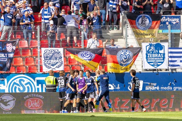 05.09.2026, Fussball, GER, Saison, 3.Liga, Saision 2026 2027, 04. Spieltag, SSV Jahn Regensburg - MSV Duisburg Jubel nach dem 2:1 durch Peter Remmert (Duisburg) DFL REGULATIONS PROHIBIT ANY USE OF PHOTOGRAPHS AS IMAGE SEQUENCES AND OR QUASI-VIDEO.