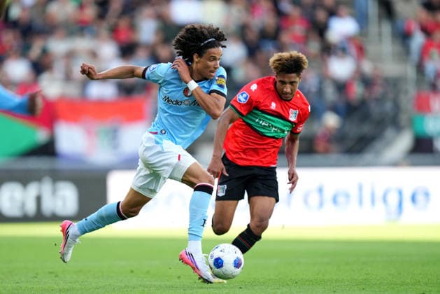 Eredivisie: NEC Nijmegen v Feyenoord Rotterdam Nijmegen - Gjivai Zechiel of Feyenoord Rotterdam battles for possession with Noe Lebreton of NEC Nijmegen during the fifth competition round of the 2026 2027 Eredivisie season. The match is set between NEC Nijmegen and Feyenoord Rotterdam at Goffertstadion on 5 September 2026 in Nijmegen, Netherlands. (Hero Images Yannick Verhoeven) Copyright: xYannickxVerhoevenx