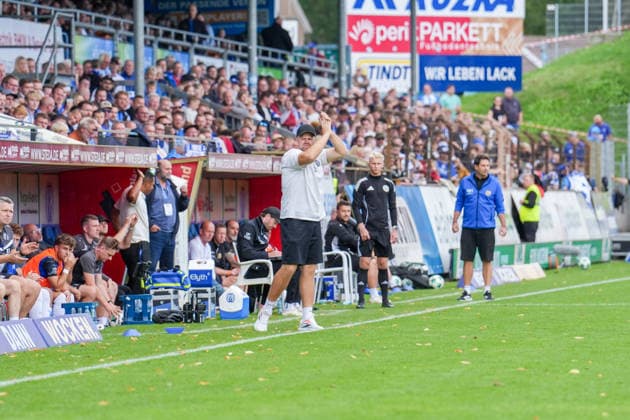 Deutschland: Fussball, 3. Liga, 4. Spieltag, Hänsch-Arena, SV Meppen vs. 1. FC Saarbrücken: Lucas Beniermann (Trainer, SV Meppen) Copyright: xMichelxWittex