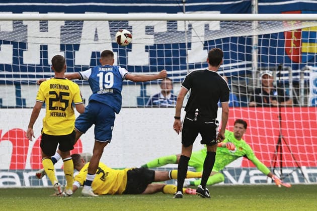 05.09.2026, xtvx, Fussball 1.Bundesliga, TSG 1899 Hoffenheim - Borussia Dortmund v.l. Goal scored, Tor zum 2:1 Tim Lemperle (TSG 1899 Hoffenheim) (DFL DFB REGULATIONS PROHIBIT ANY USE OF PHOTOGRAPHS as IMAGE SEQUENCES and or QUASI-VIDEO) Sinsheim *** September 5, 2026, xtvx, Soccer 1 Bundesliga, TSG 1899 Hoffenheim vs. Borussia Dortmund – Goal scored, goal making it 2–1 by Tim Lemperle, TSG 1899 Hoffenheim. DFL and DFB regulations prohibit any use of photographs as image sequences and or quasi-video. Sinsheim