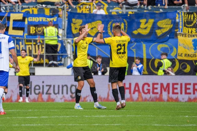 Deutschland: Fussball, 3. Liga, 4. Spieltag, Hänsch-Arena, SV Meppen vs. 1. FC Saarbrücken: Enttäuschte Gesichter bei den Meppenern, währenddessen jubelt Saarbrücken. Copyright: xMichelxWittex