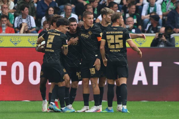 05.09.2026, Fussball, Herren, 1. Bundesliga, Saison 2026 2027, Borussia Mönchengladbach - SV 07 Elversberg, Torjubel zum 3:3, Torschütze: Felix Keidel (SV 07 Elversberg) Mönchengladbach Ista-Borussia-Park Nordrhein-Westfalen Deutschland (DEU) *** September 5, 2026, Soccer, Men s, 1. Bundesliga, 2026–2027 Season, Borussia Mönchengladbach vs. SV 07 Elversberg, goal celebration after the 3–3 tie, goal scorer Felix Keidel, SV 07 Elversberg vs. Mönchengladbach, live at Borussia Park, North Rhine-Westphalia, Germany, DEU Copyright: xSebastianxBachx