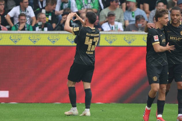 05.09.2026, Fussball, Herren, 1. Bundesliga, Saison 2026 2027, Borussia Mönchengladbach - SV 07 Elversberg, Torjubel zum 3:3, Torschütze: Felix Keidel (SV 07 Elversberg) Mönchengladbach Ista-Borussia-Park Nordrhein-Westfalen Deutschland (DEU) *** September 5, 2026, Soccer, Men s, 1. Bundesliga, 2026–2027 Season, Borussia Mönchengladbach vs. SV 07 Elversberg, goal celebration after the 3–3 tie, goal scorer Felix Keidel, SV 07 Elversberg vs. Mönchengladbach, live at Borussia Park, North Rhine-Westphalia, Germany, DEU Copyright: xSebastianxBachx