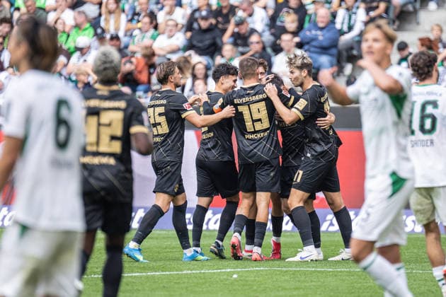 Fussball Bundesliga, Borussia Mönchengladbach vs. SV Elversberg, 05.09.2026 Elversberger Jubel nach dem 3:3 durch Felix Keidel (SV Elversberg 43) -- Fussball Bundesliga, Borussia Mönchengladbach vs. SV Elversberg, 05.09.2026, ista Borussia Park, Mönchengladbach -- DFL REGULATIONS PROHIBIT ANY USE OF PHOTOGRAPHS AS IMAGE SEQUENCES AND OR Q‹UASI-VIDEO. *** German Bundesliga, Borussia Mönchengladbach vs. SV Elversberg, September 5, 2026. Elversberg fans celebrate after Felix Keidel scores the 3-3 goal. SV Elversberg 43. German Bundesliga, Borussia Mönchengladbach vs. SV Elversberg, September 5, 2026, ista Borussia Park, Mönchengladbach DFL REGULATIONS PROHIBIT ANY USE OF PHOTOGRAPHS AS IMAGE SEQUENCES AND OR QUASI-VIDEO Copyright: xBEAUTIFULxSPORTS Derixx