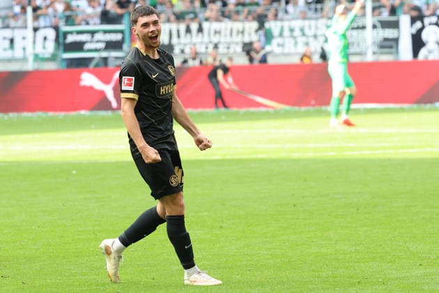 05.09.2026, xrekx, Fussball 1.Bundesliga, Borussia Moenchengladbach - SV Elversberg v.l. Torjubel nach dem Tor zum celebrating the goal celebrate 3:3 durch Felix Keidel (SV 07 Elversberg) (DFL DFB REGULATIONS PROHIBIT ANY USE OF PHOTOGRAPHS as IMAGE SEQUENCES and or QUASI-VIDEO) Moenchengladbach *** September 5, 2026, xrekx, Soccer, Bundesliga 1, Borussia Mönchengladbach vs. SV Elversberg: Goal celebration after Felix Keidel’s goal to make it 3–3 for SV 07 Elversberg. DFL and DFB regulations prohibit any use of photographs as image sequences and or quasi-video. Mönchengladbachladbach