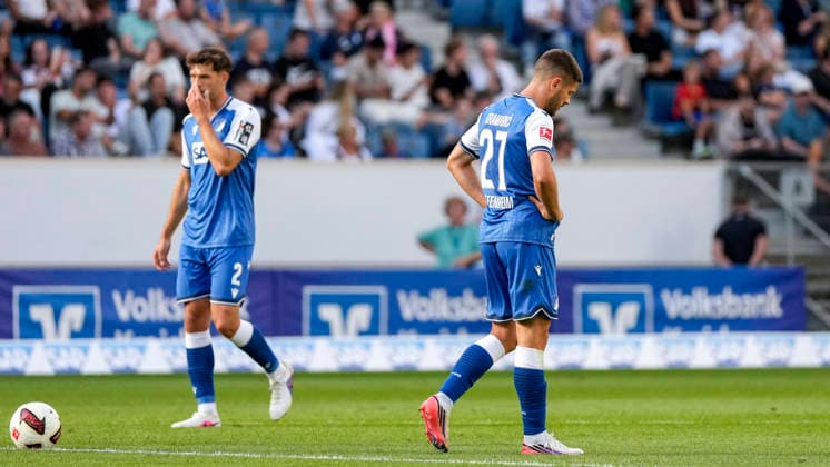 v.li.: Robin Hranac (Hoffenheim, 2), Andrej Kramaric (Hoffenheim, 27), Spieler der TSG 1899 Hoffenheim, enttäuscht schauend, Enttäuschung, Frustration, disappointed, pessimistisch, nach dem Gegentor zum 2:3, Action, Aktion, Spielszene, 05.09.2026, Sinsheim (Deutschland), Fussball, Bundesliga, TSG 1899 Hoffenheim - Borussia Dortmund, DFB DFL REGULATIONS PROHIBIT ANY USE OF PHOTOGRAPHS AS IMAGE SEQUENCES AND OR QUASI-VIDEO. *** From left: Robin Hranac (Hoffenheim), 2, Andrej Kramaric (Hoffenheim), 27, TSG 1899 Hoffenheim players looking disappointed, disappointment, frustration, pessimistic, after conceding the goal that made the score 2–3, action, game scene, September 5, 2026, Sinsheim, Germany, soccer, Bundesliga, TSG 1899 Hoffenheim vs. Borussia Dortmund, DFB and DFL regulations prohibit any use of photographs as image sequences and or quasi-video xozx